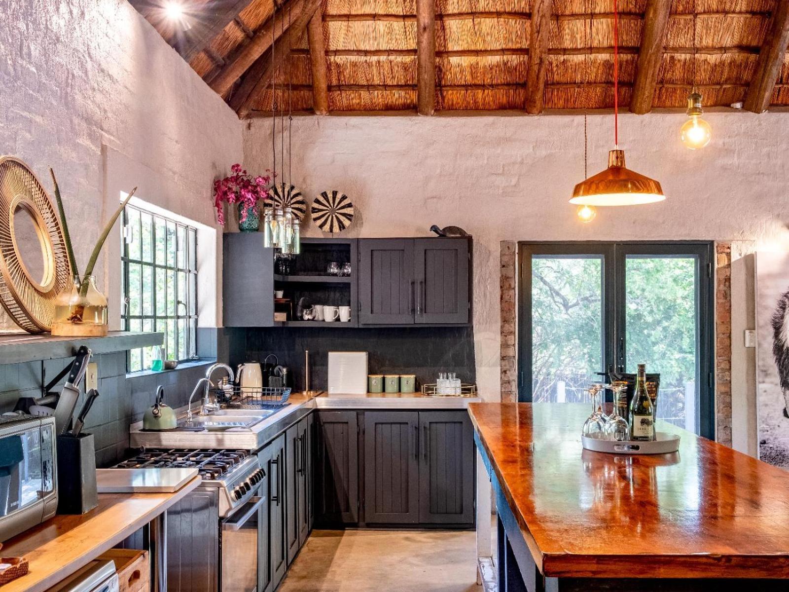 Croc Orvyll'S Kruger Lodge Marloth Park Exterior foto